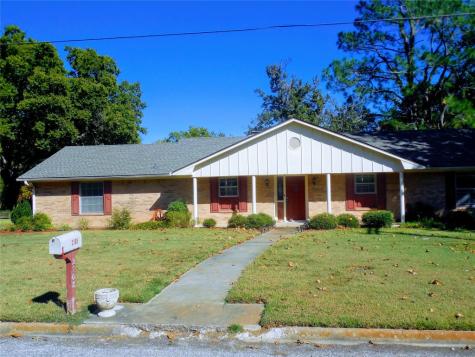 2108 Agnew Street Bonham TX 75418