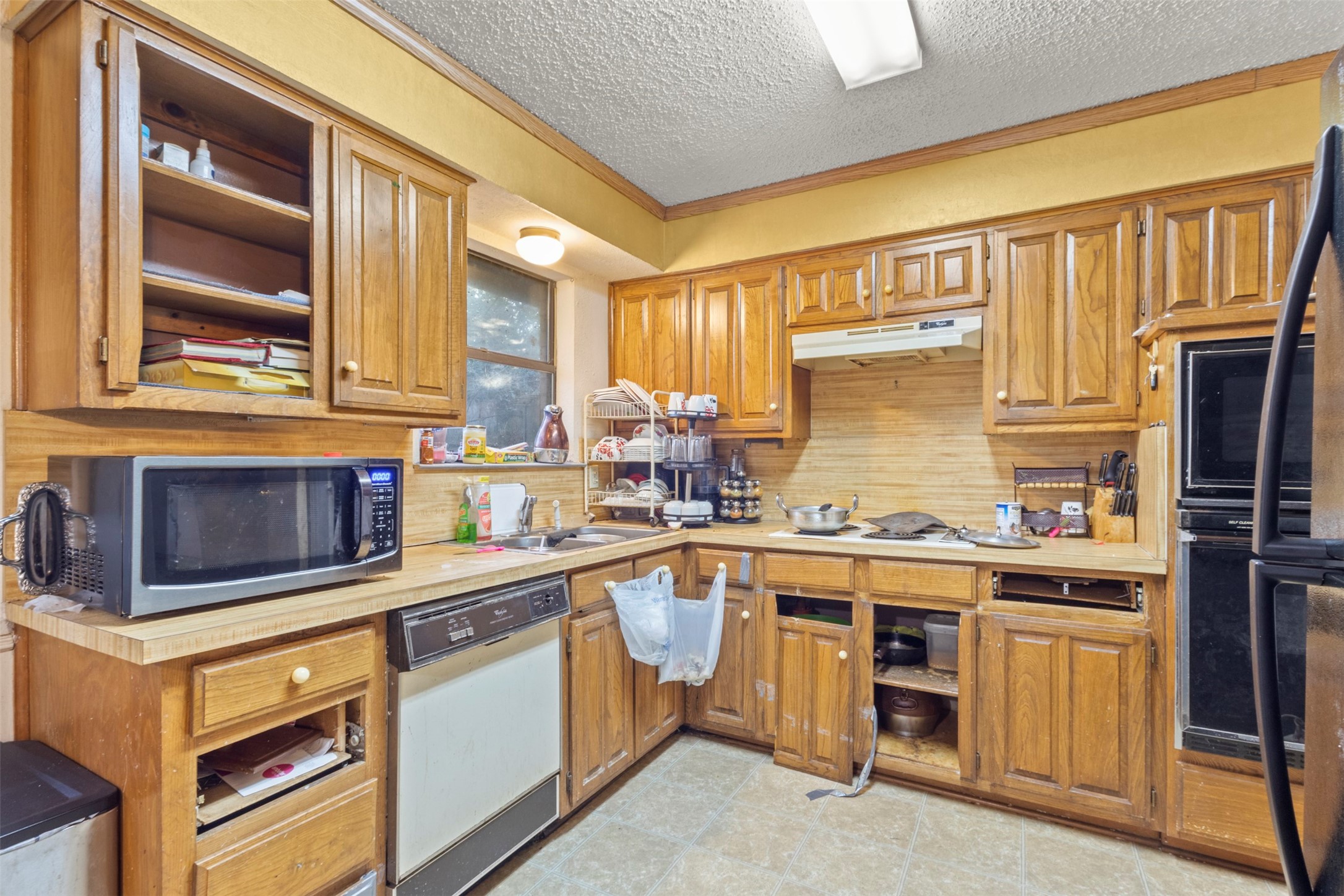 6510 Oak Forest Court Fort Worth TX 76112