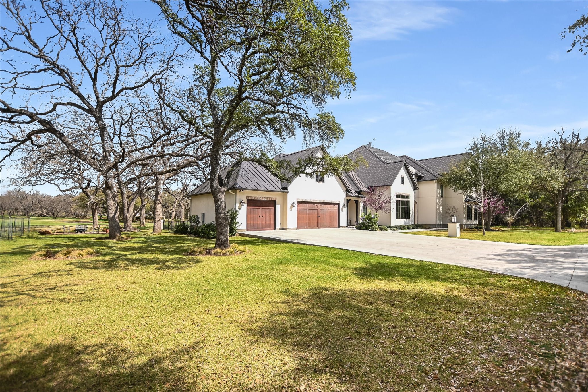 1005 Cats Eye Horseshoe Bay TX 78657