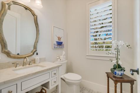 1005 Cats Eye Horseshoe Bay TX 78657