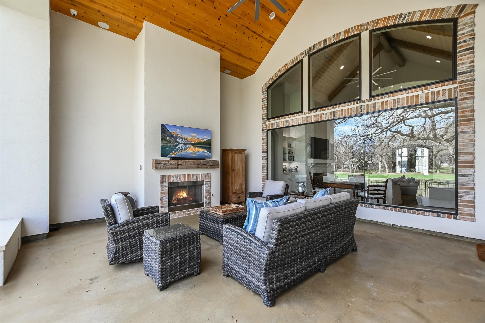1005 Cats Eye Horseshoe Bay TX 78657