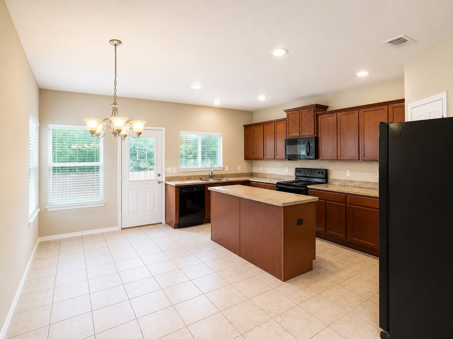 5548 Thunder Bay Drive Fort Worth TX 76119