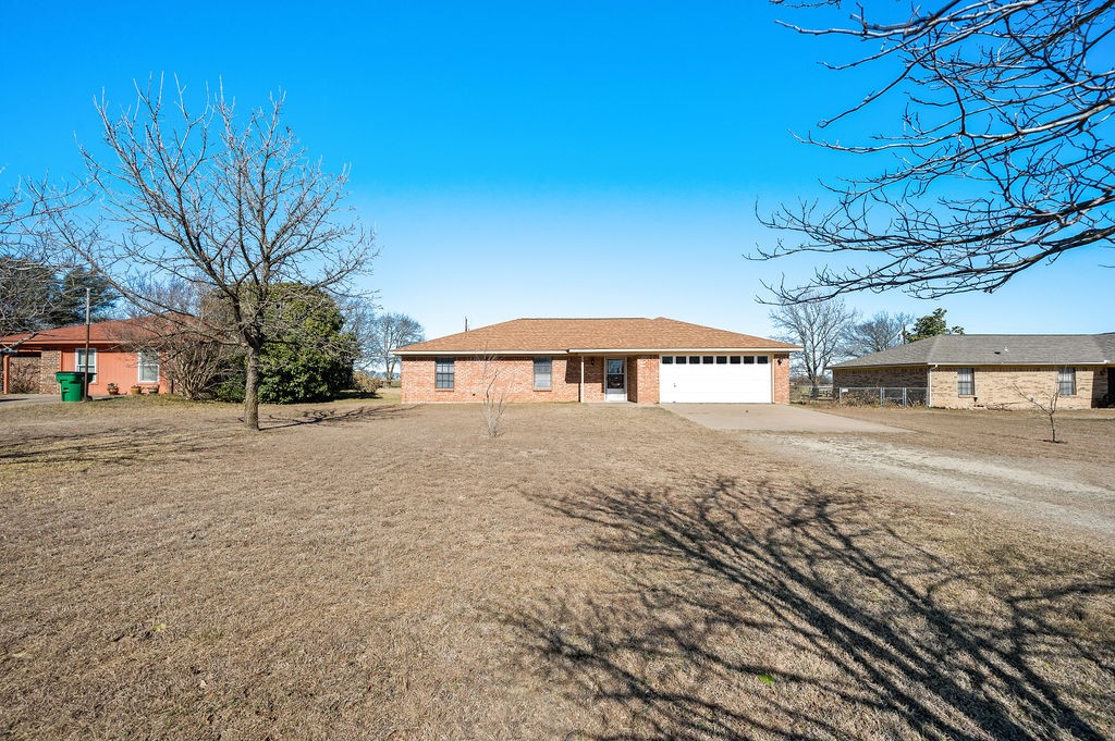 826 W 3rd Street Eddy TX 76524