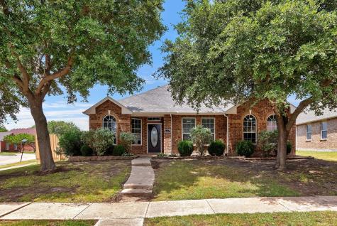 4623 Southampton Boulevard Garland TX 75043
