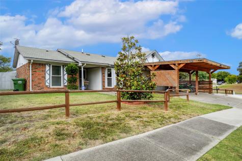 6425 Greenfield Court Watauga TX 76148