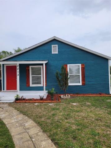2013 Birdell Street Fort Worth TX 76105