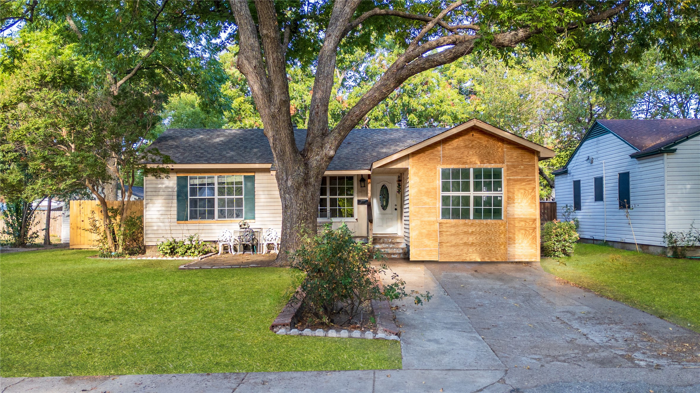 119 Bowman Street Irving TX 75060