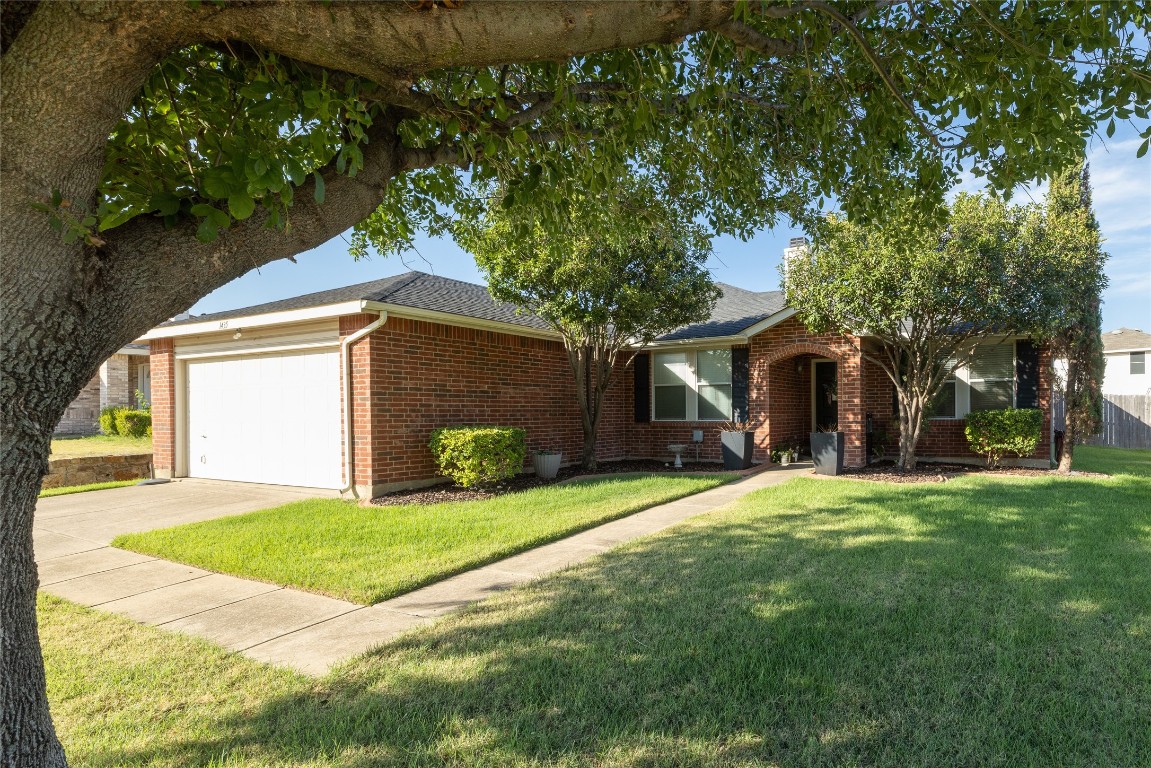 1435 Windy Meadows Drive Burleson TX 76028