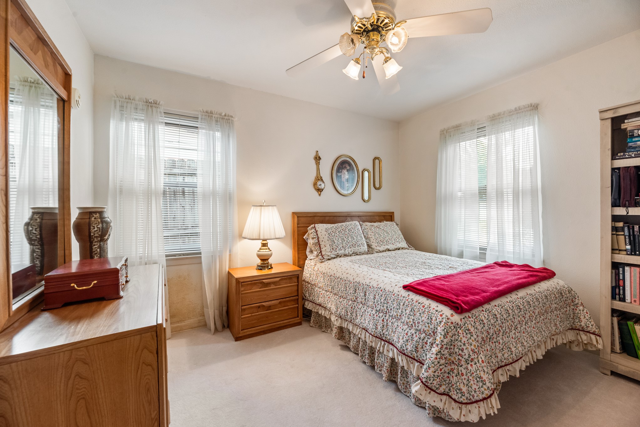 10853 Sharondale Lane Dallas TX 75228
