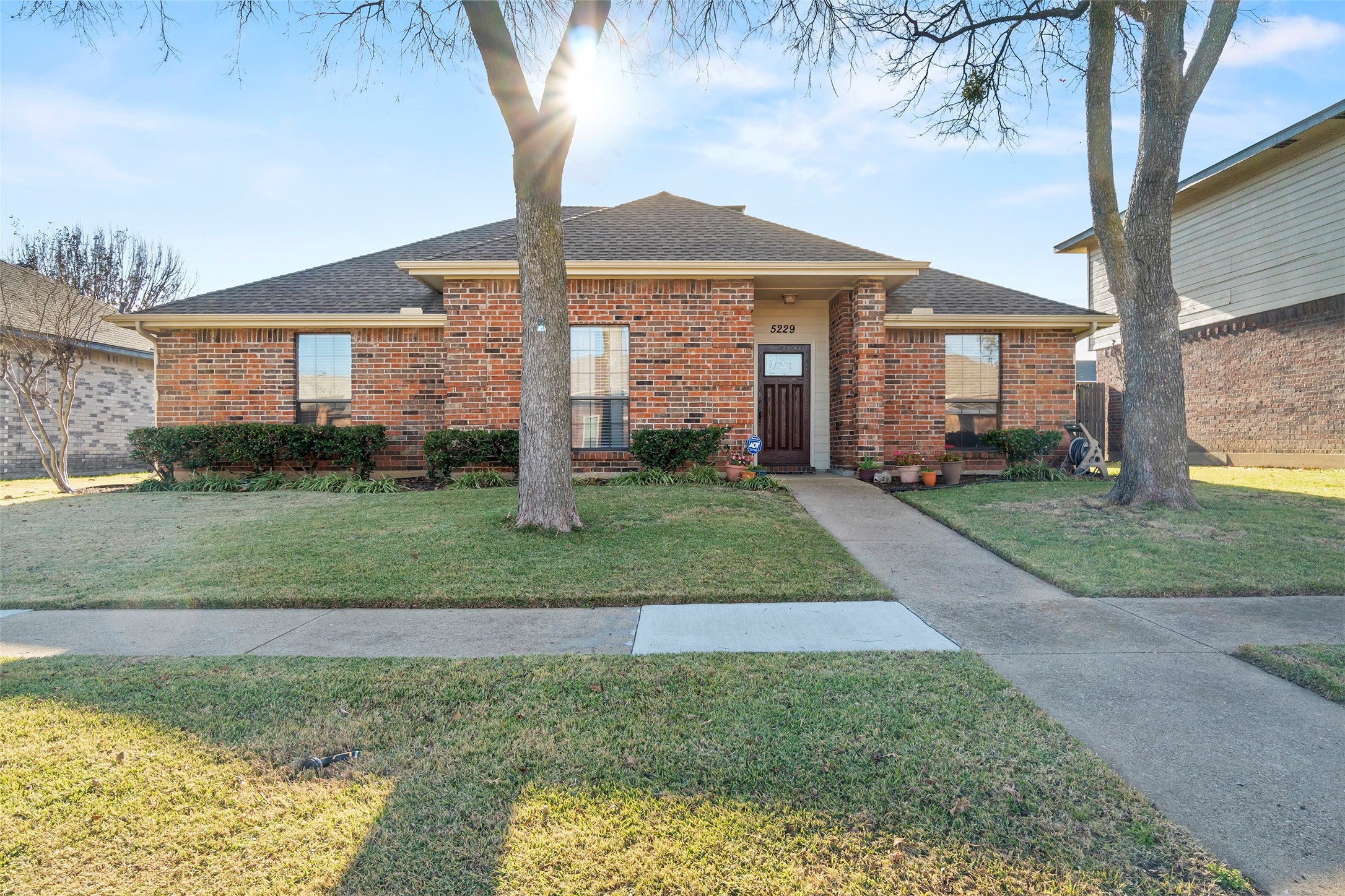 5229 Turtle Cove Road Garland TX 75044