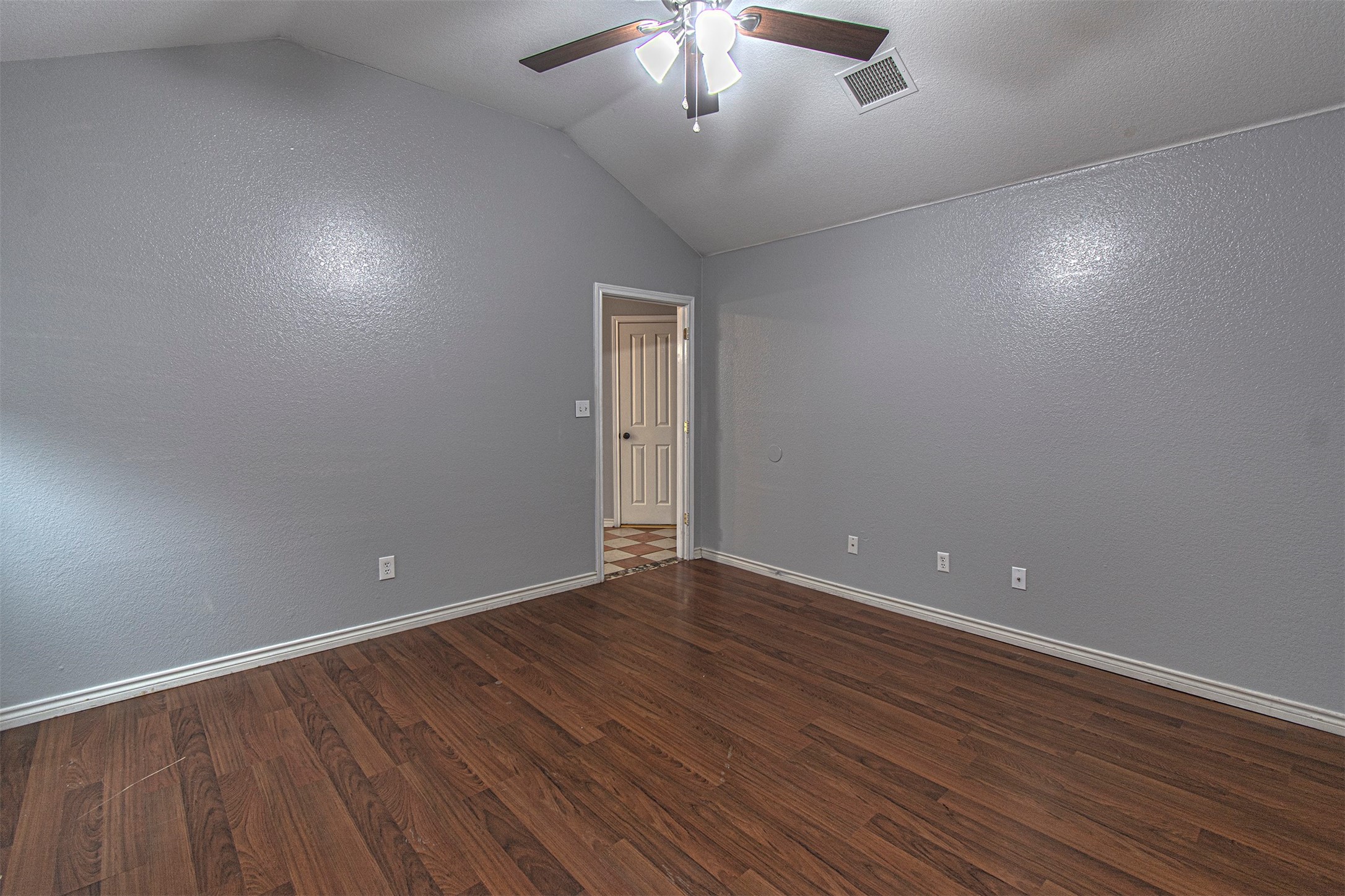 348 Craddock Drive Glenn Heights TX 75154