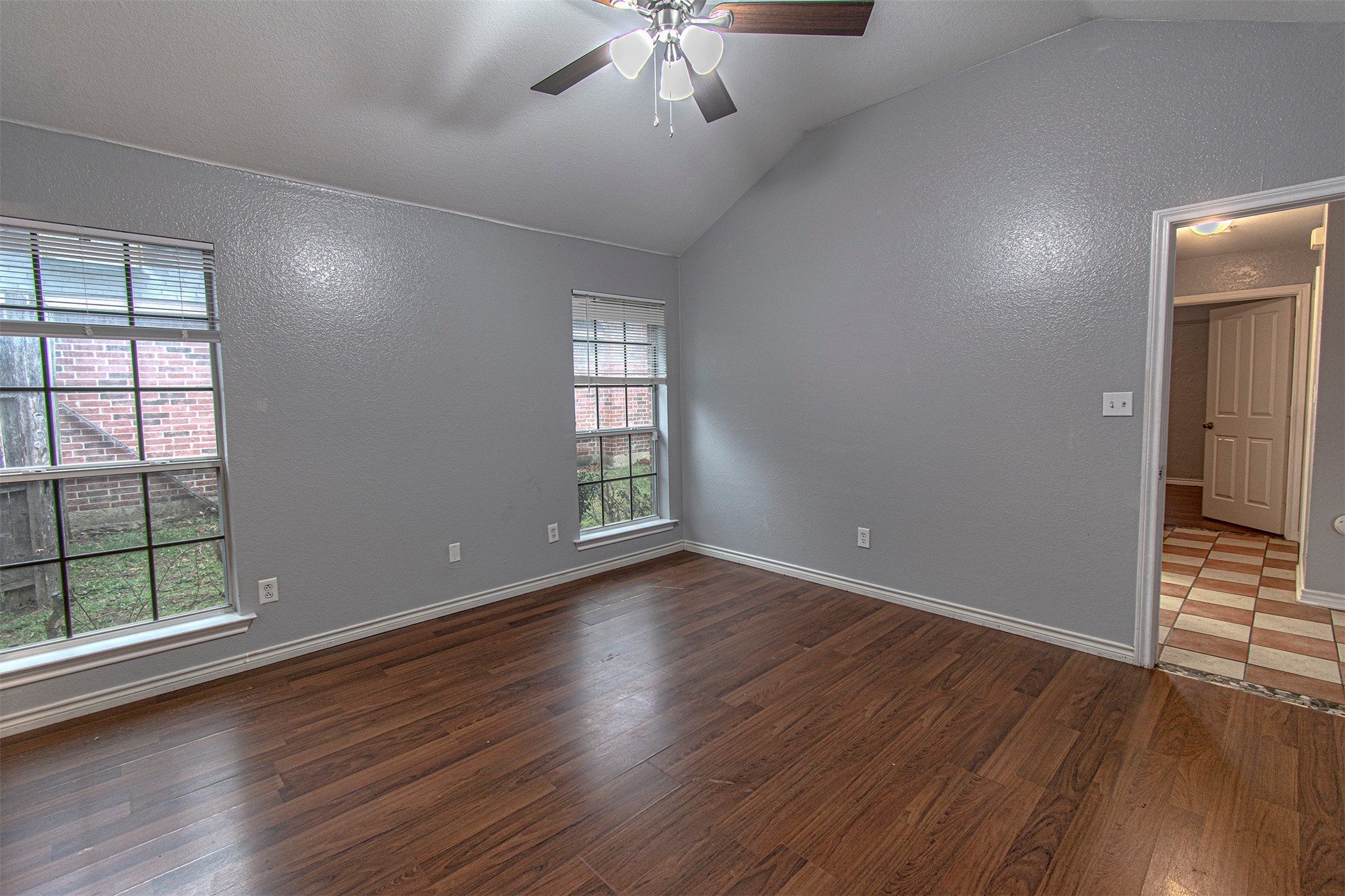 348 Craddock Drive Glenn Heights TX 75154