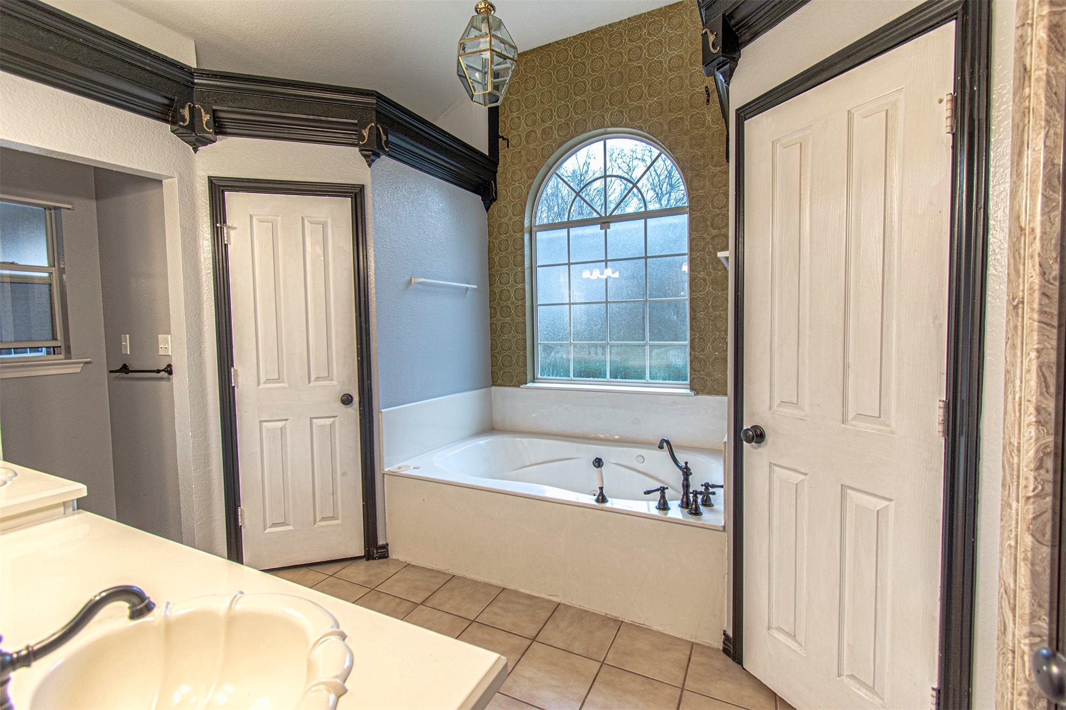 348 Craddock Drive Glenn Heights TX 75154