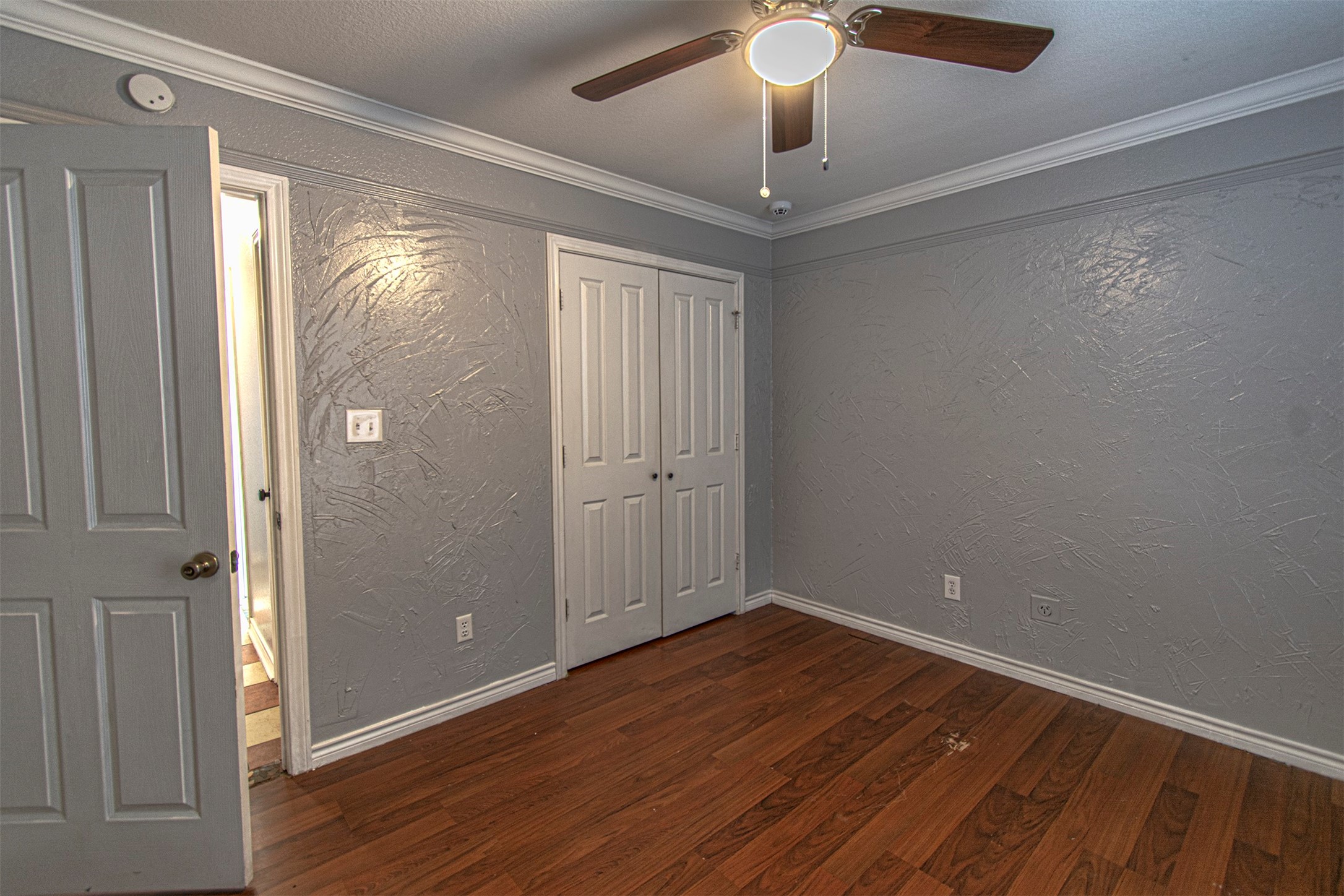 348 Craddock Drive Glenn Heights TX 75154