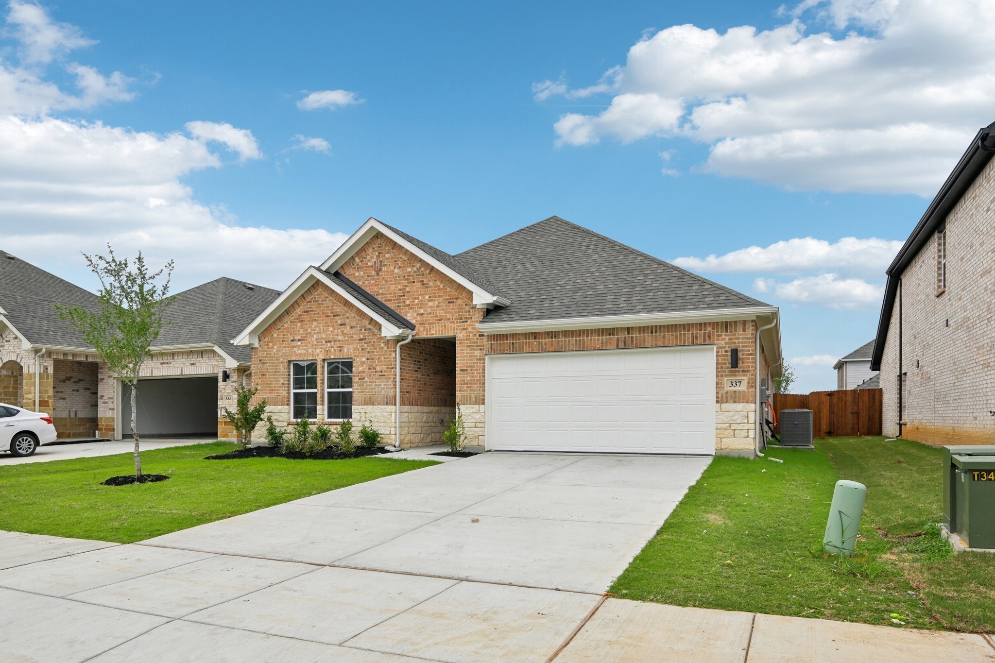 337 Amberville Drive Red Oak TX 75154