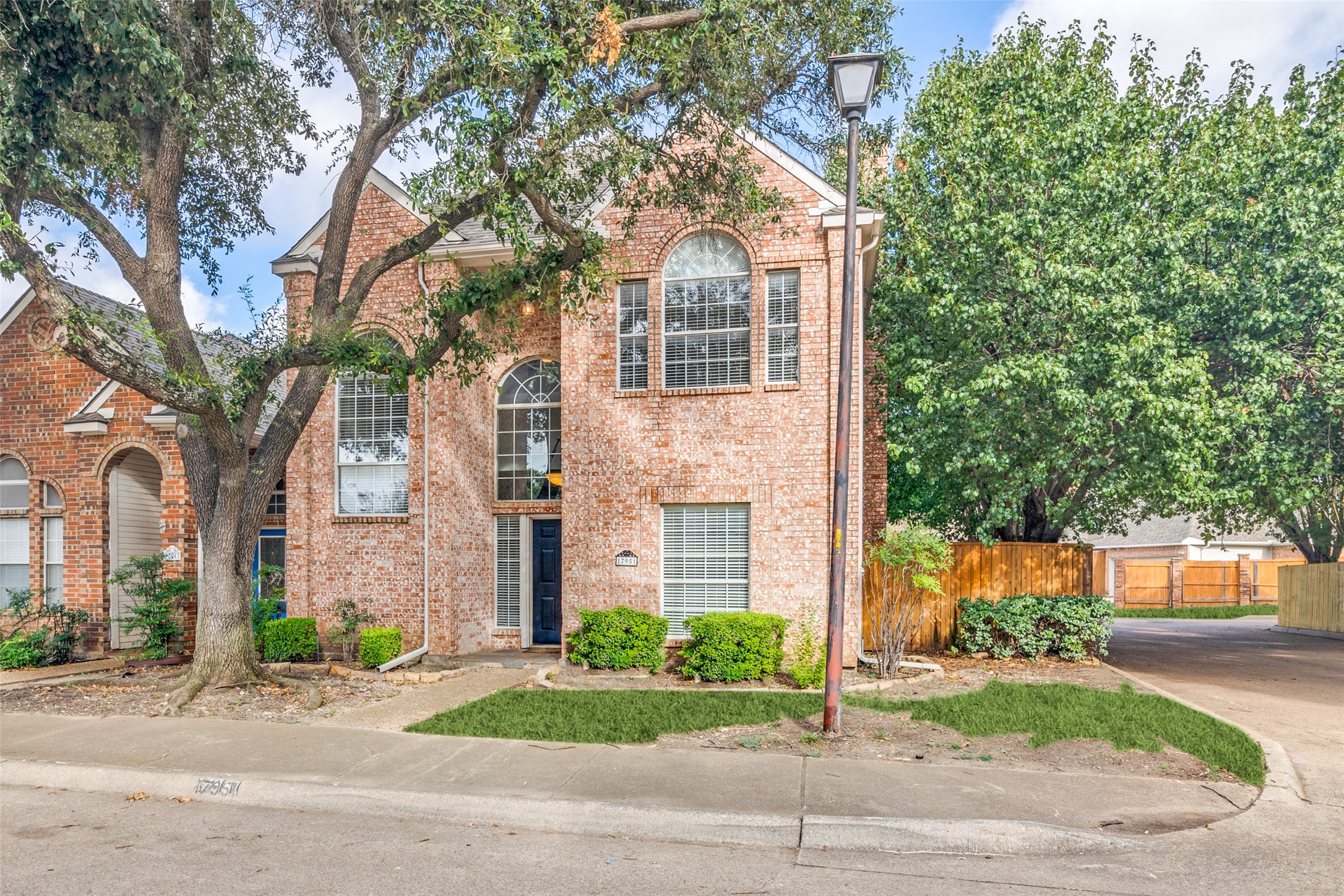 17951 Windflower Way Dallas TX 75252