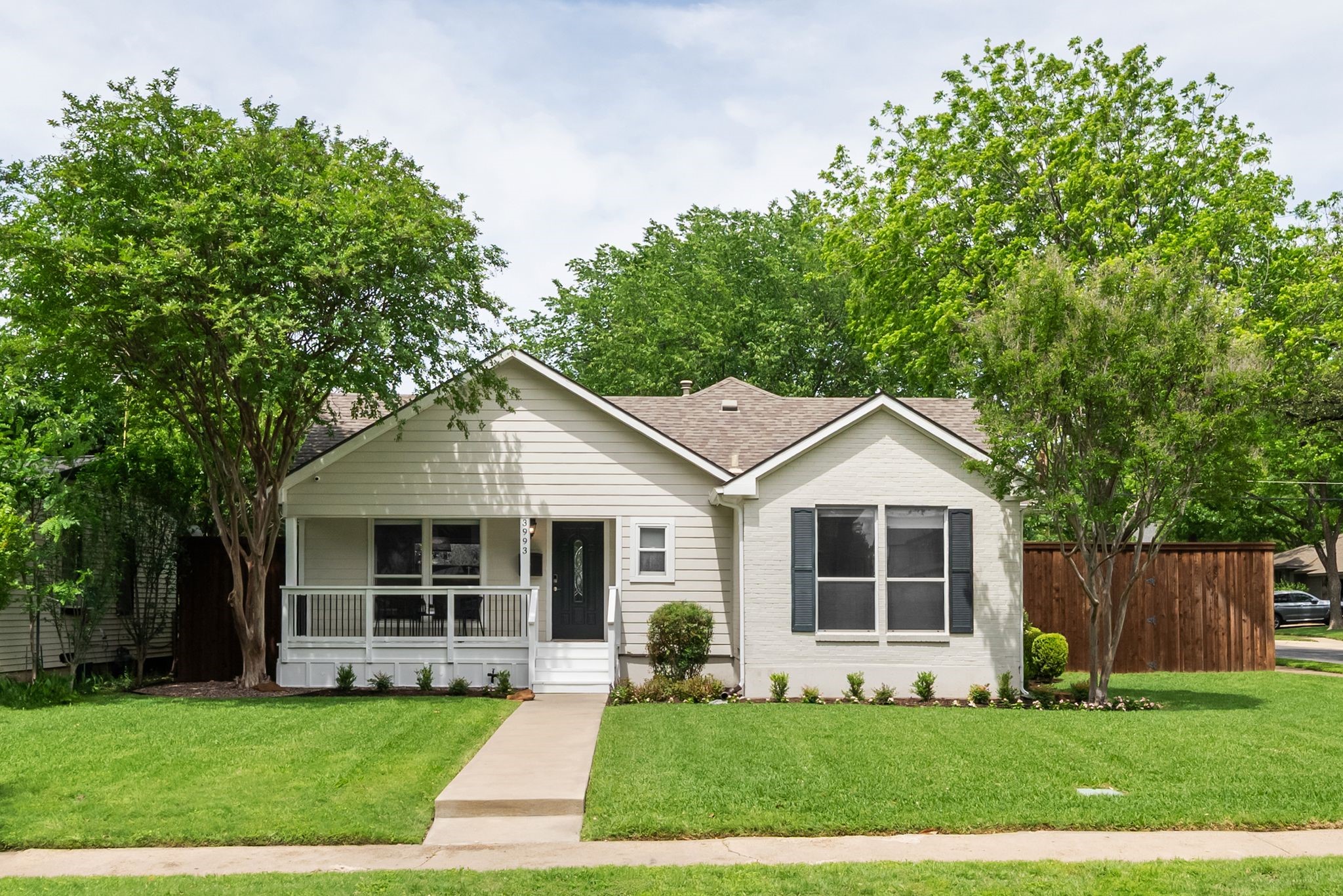 3993 Park Lane Dallas TX 75220