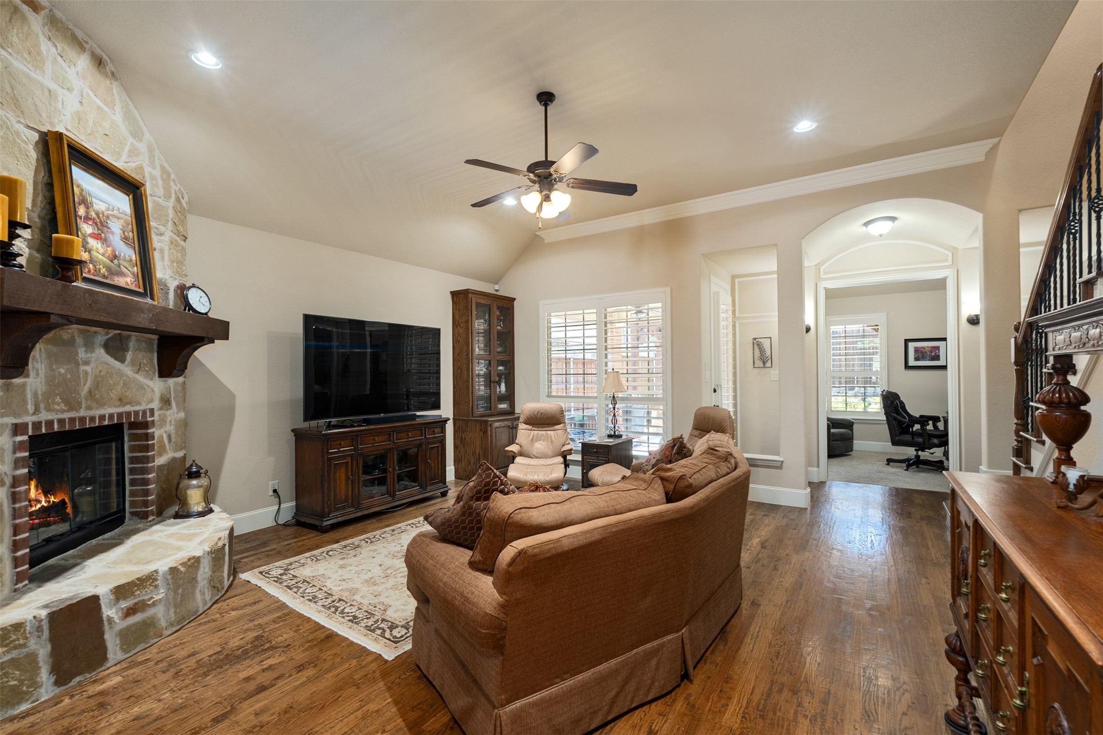 6413 Falcon Ridge Lane Mckinney TX 75071