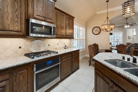 6413 Falcon Ridge Lane Mckinney TX 75071