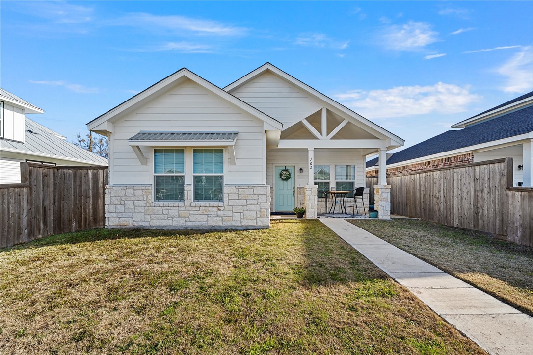 702 S Main Street Mcgregor TX 76657