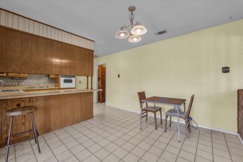 805 Evelyn Drive Lorena TX 76655