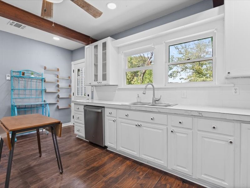 809 E Adams Street Itasca TX 76055