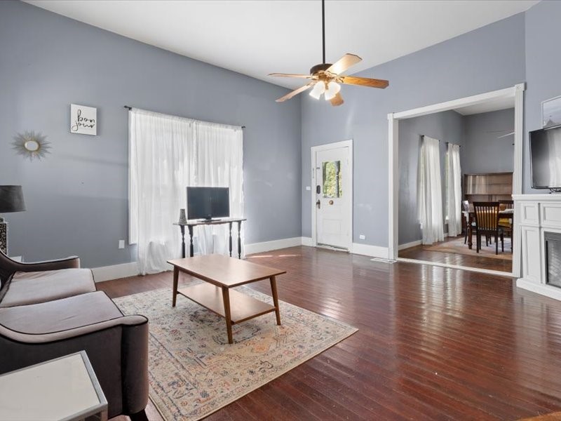 809 E Adams Street Itasca TX 76055