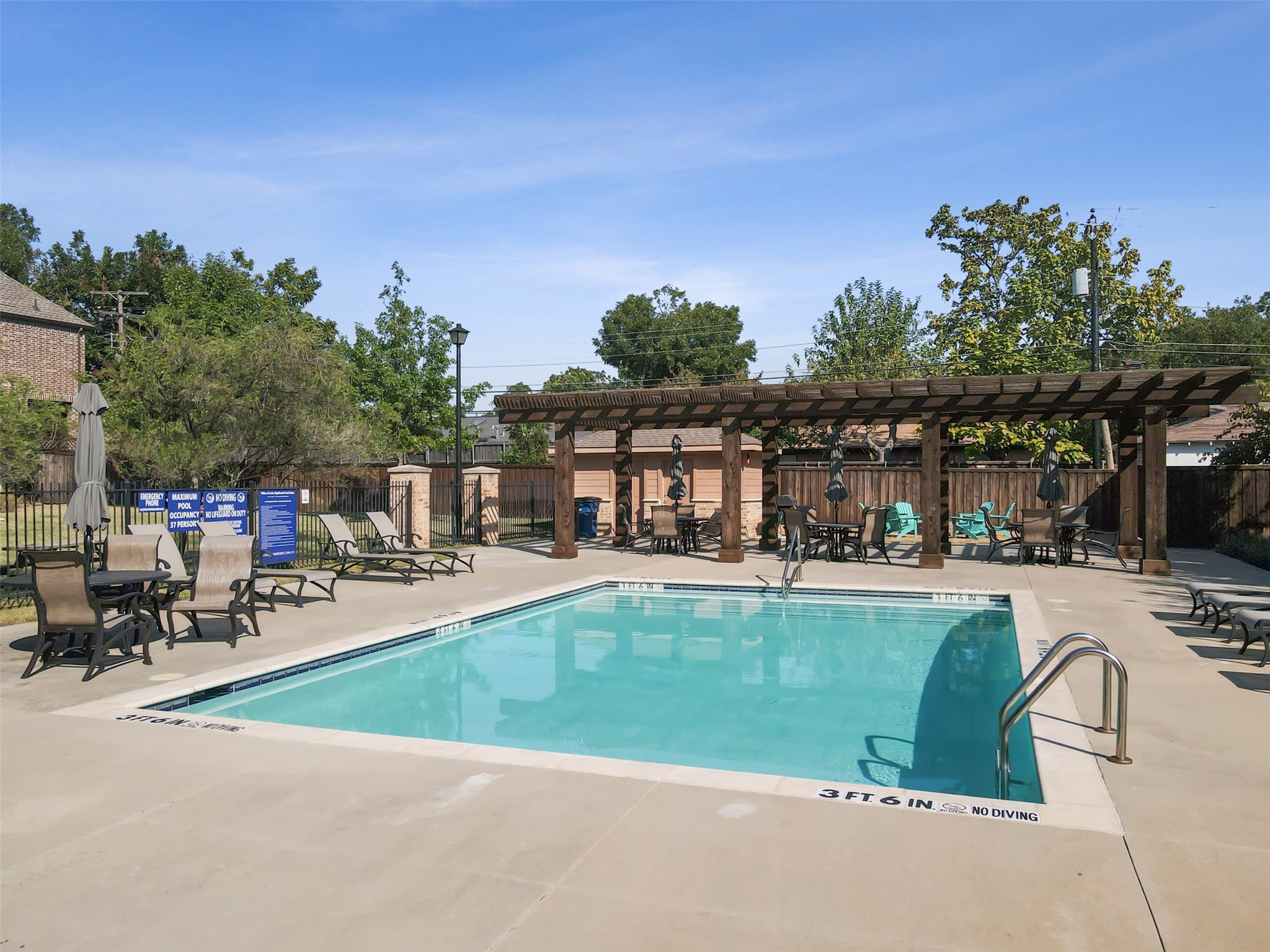 10687 Plumwood Parkway Dallas TX 75238