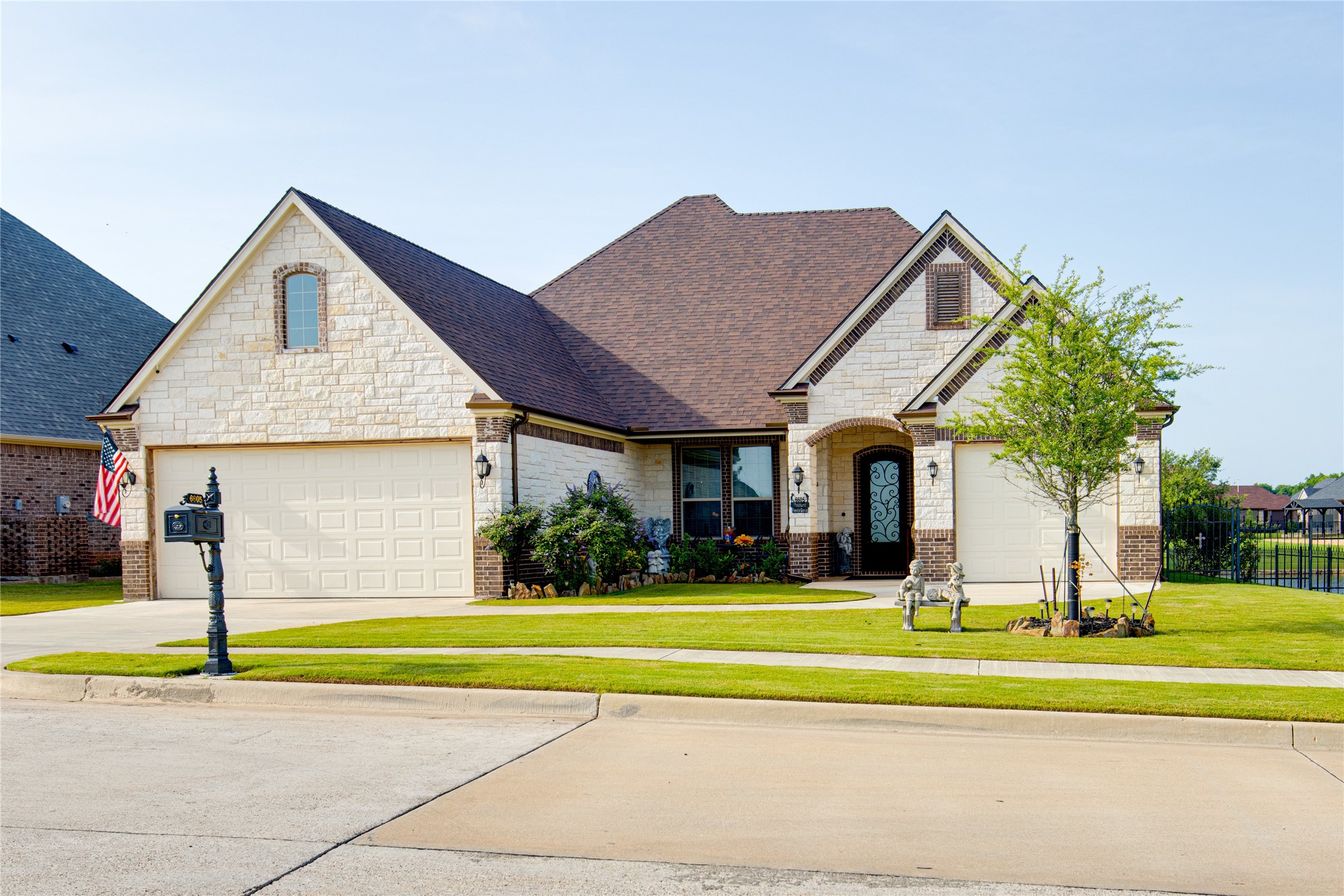 6605 Pinehurst Drive Granbury TX 76049
