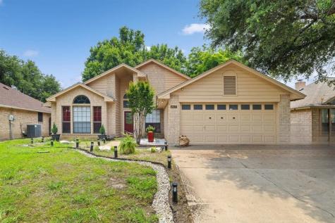 1917 Berrybrook Drive Fort Worth TX 76134