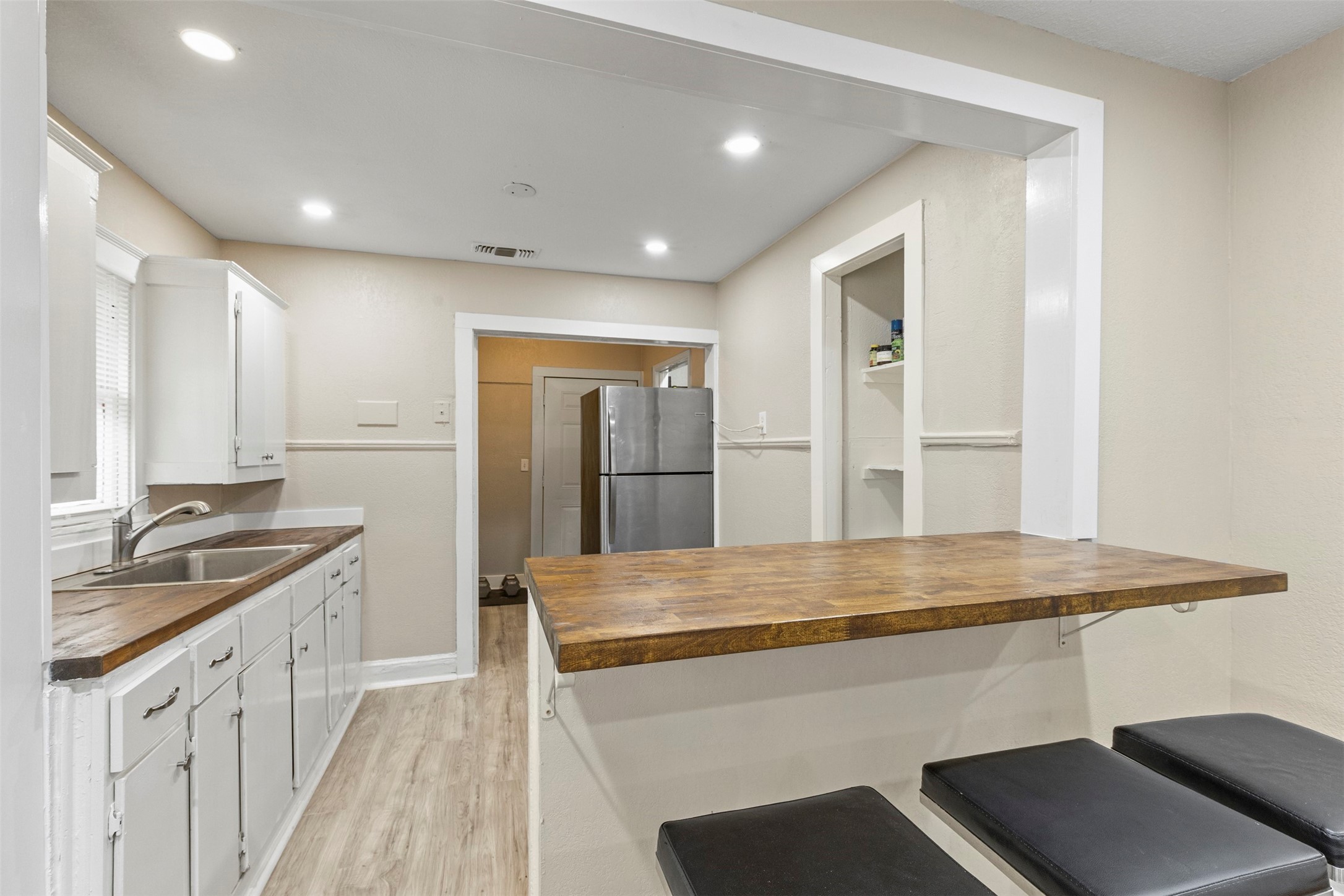 3227 Spring Avenue Dallas TX 75215