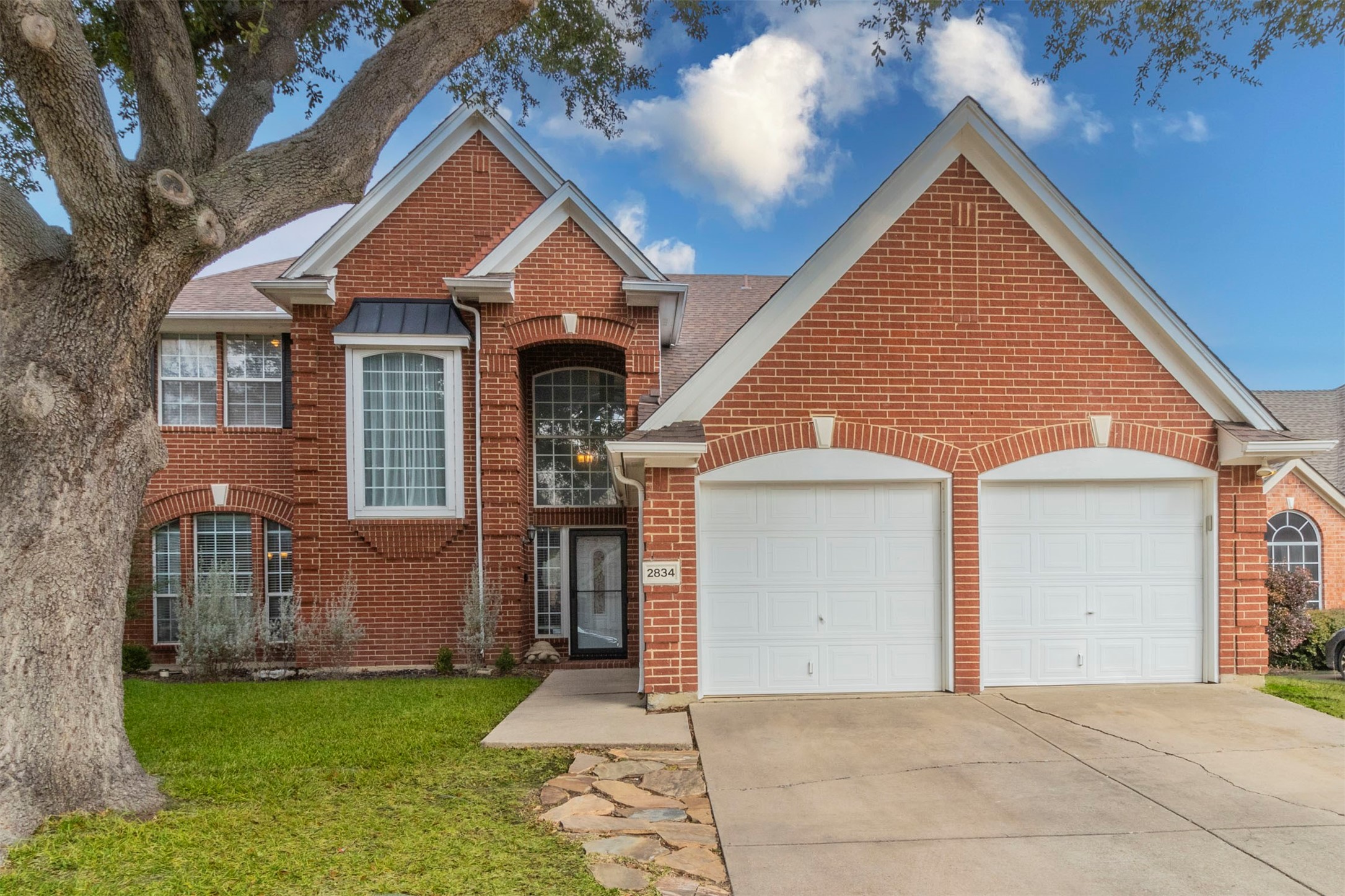 2834 Alcot Lane Grand Prairie TX 75052