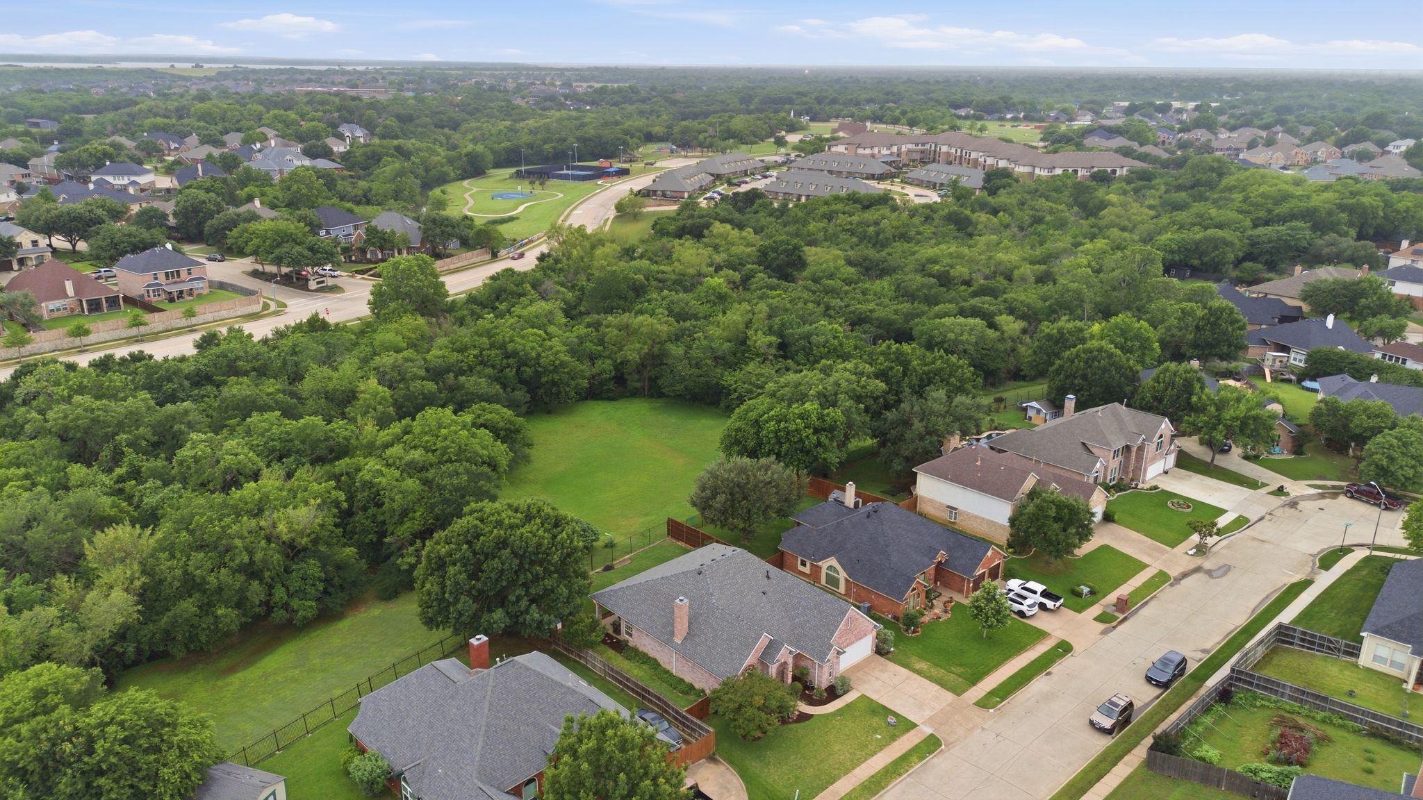 541 Crickett Way Grand Prairie TX 75052