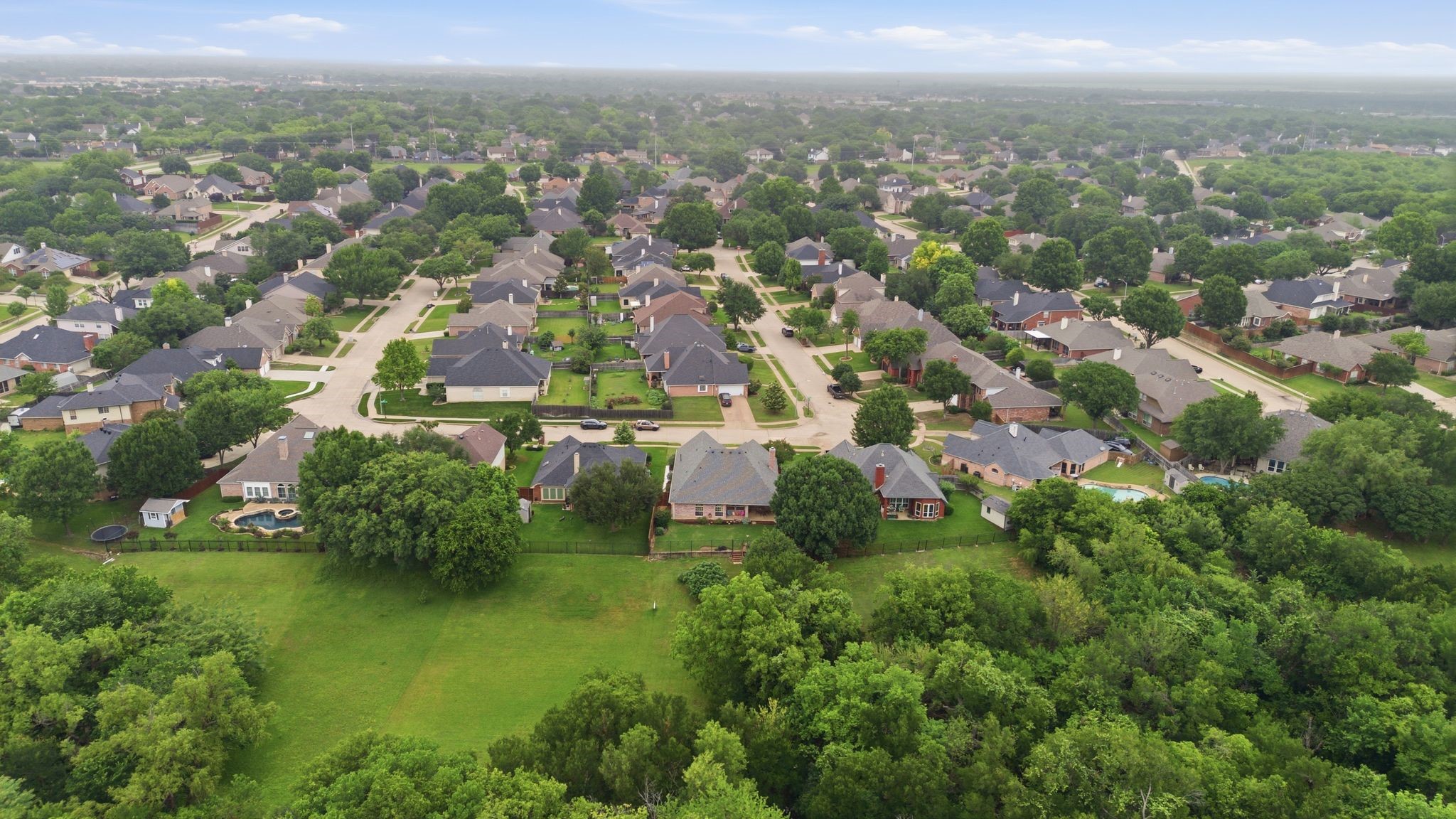 541 Crickett Way Grand Prairie TX 75052
