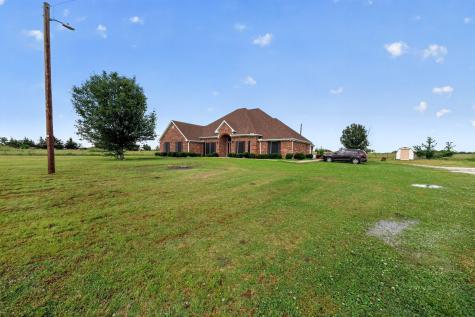 8229 Farm Road 905 Paris TX 75462