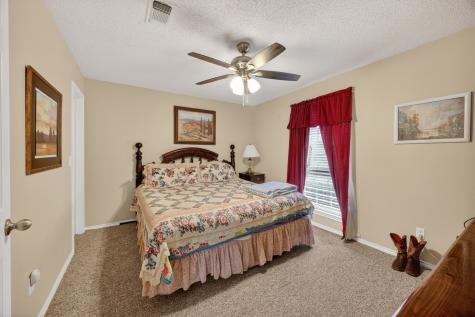 8229 Farm Road 905 Paris TX 75462
