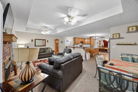 8229 Farm Road 905 Paris TX 75462