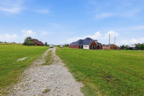 8229 Farm Road 905 Paris TX 75462