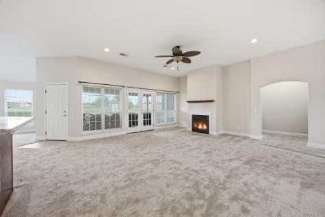 8229 Farm Road 905 Paris TX 75462