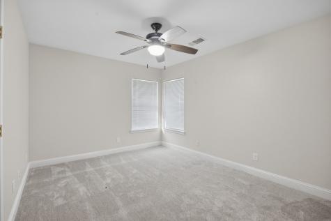 8229 Farm Road 905 Paris TX 75462