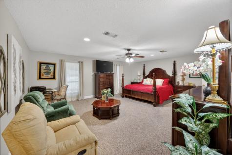 8229 Farm Road 905 Paris TX 75462