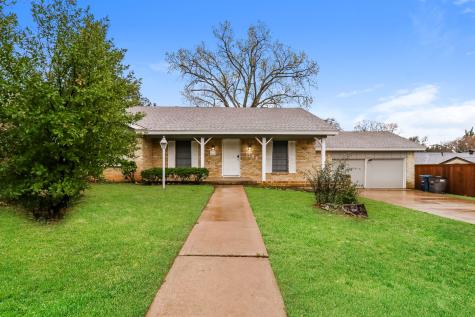 7504 Laurie Drive Fort Worth TX 76112