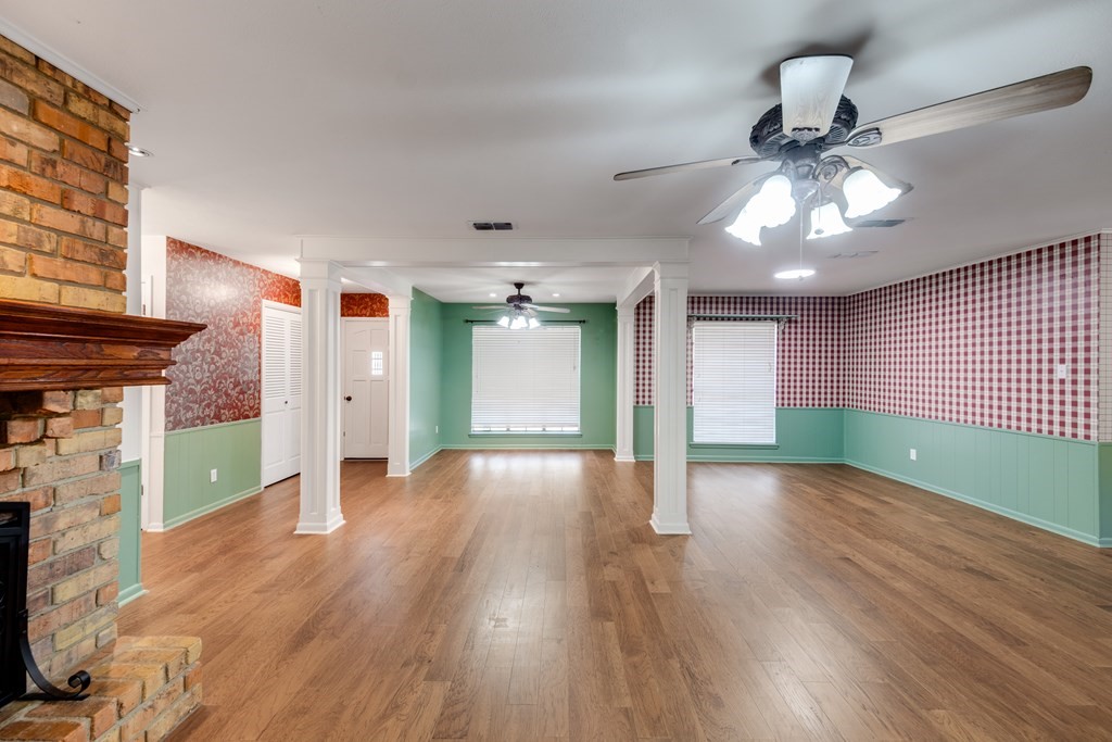 1112 Swanson Drive Palestine TX 75801