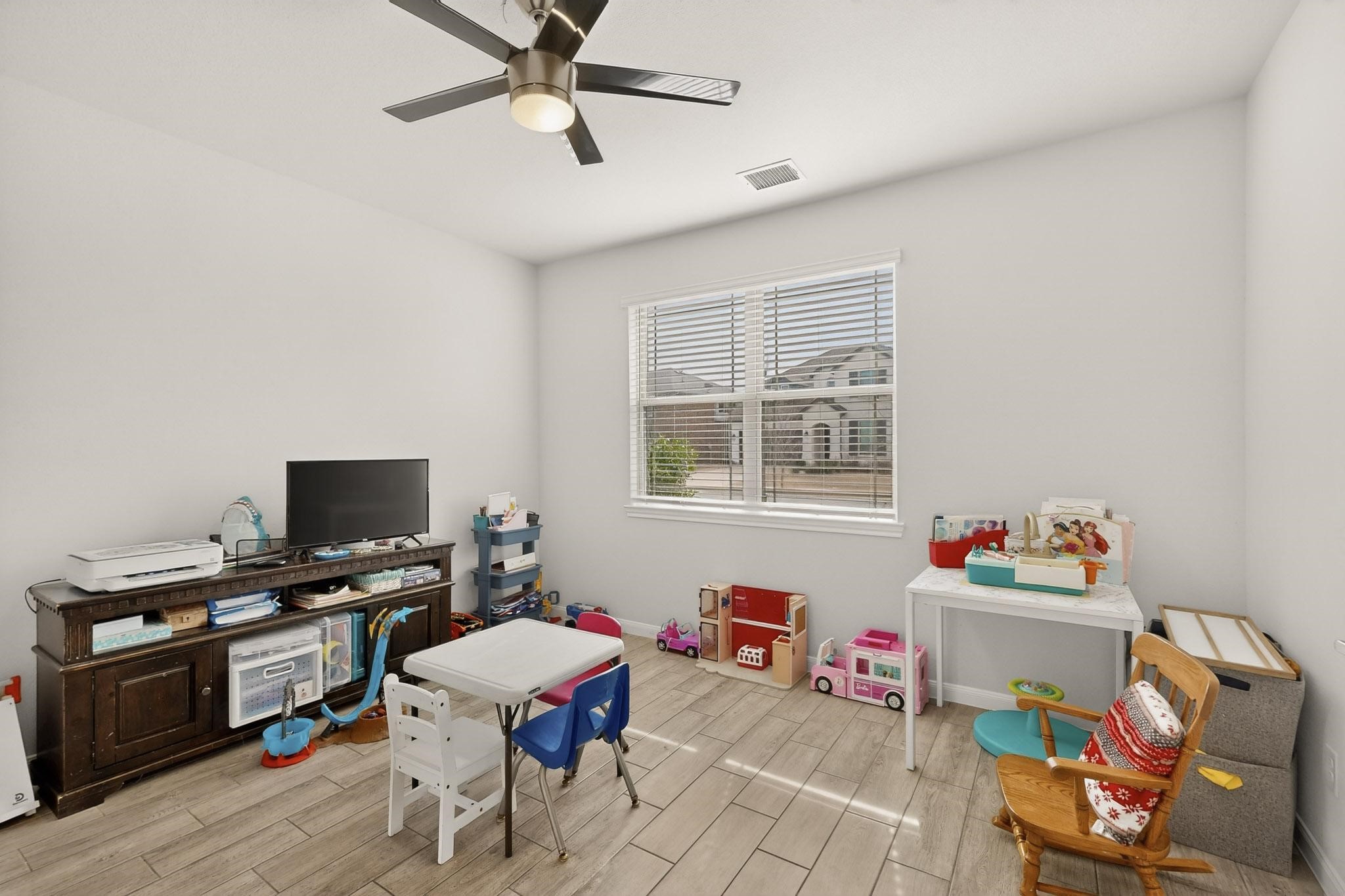 1261 Pleasant Knoll Trail Aubrey TX 76227