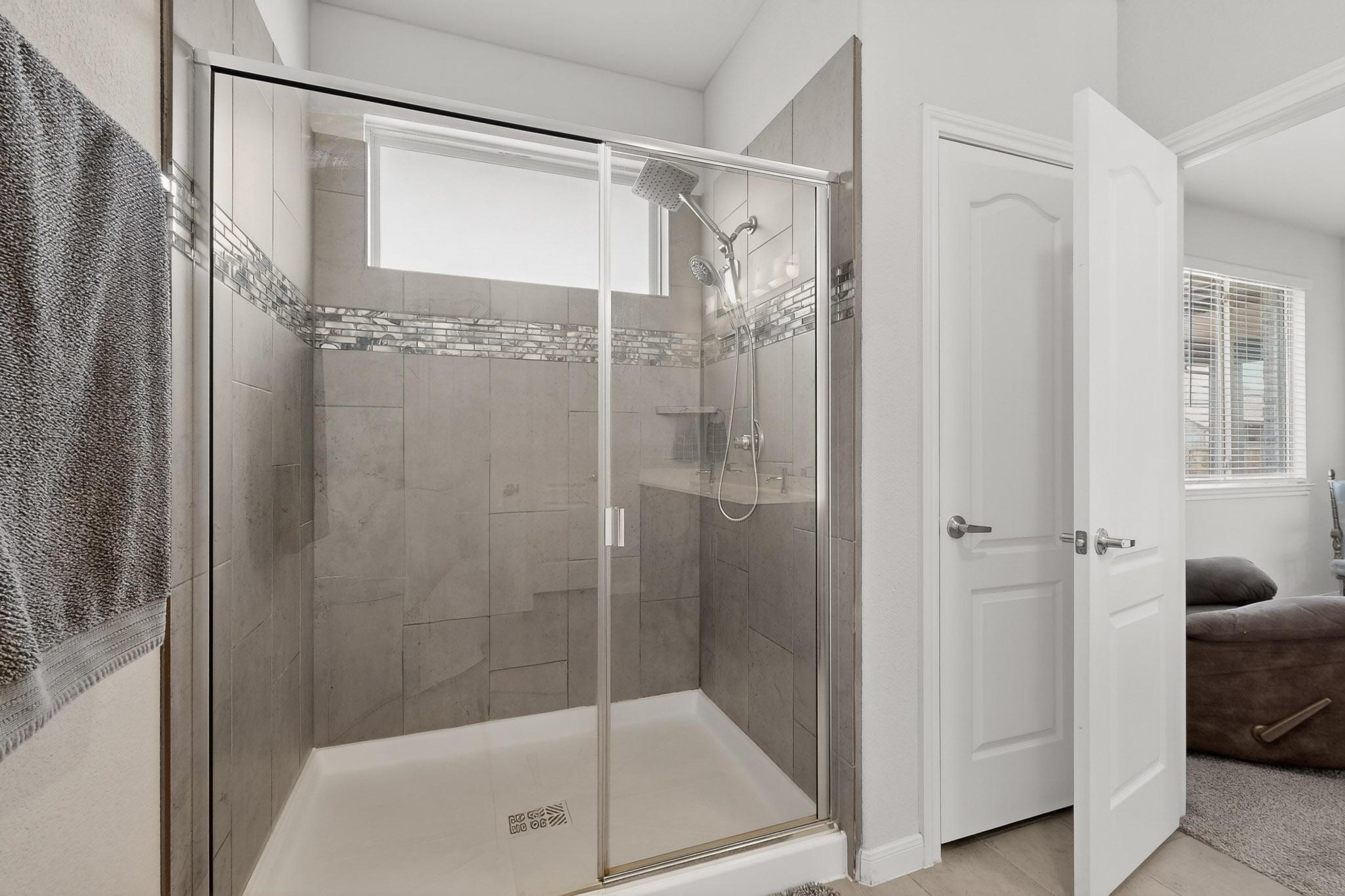 1261 Pleasant Knoll Trail Aubrey TX 76227
