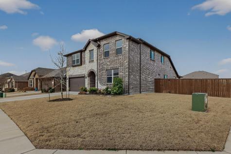 1261 Pleasant Knoll Trail Aubrey TX 76227