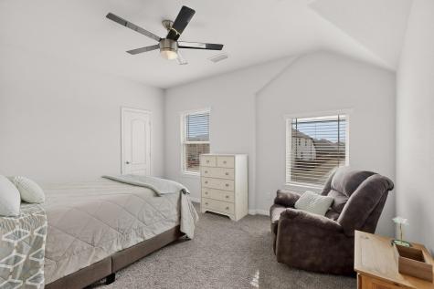1261 Pleasant Knoll Trail Aubrey TX 76227