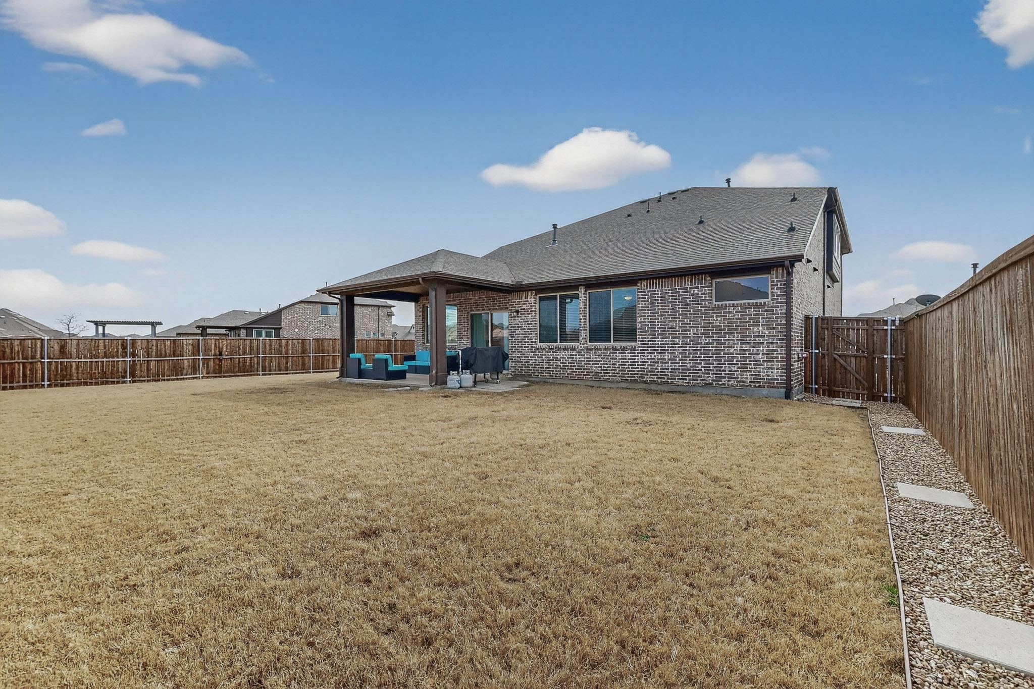 1261 Pleasant Knoll Trail Aubrey TX 76227
