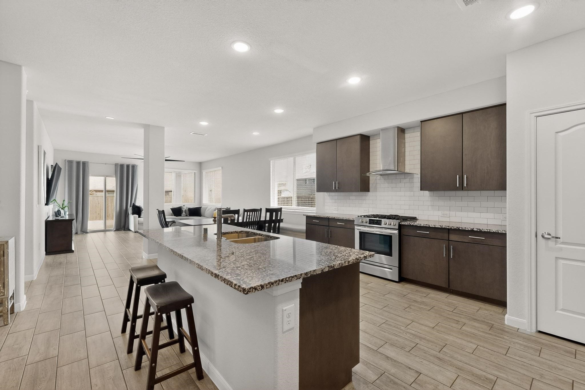 1261 Pleasant Knoll Trail Aubrey TX 76227