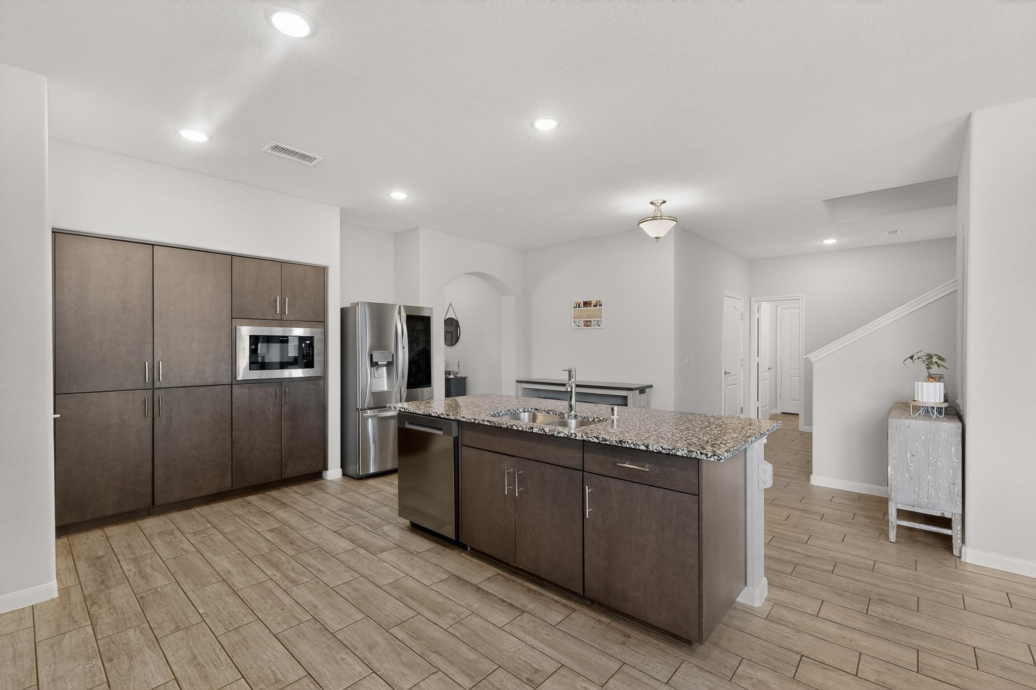 1261 Pleasant Knoll Trail Aubrey TX 76227